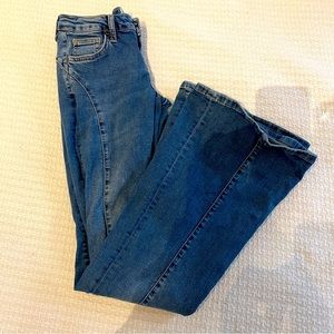 BDG flat jeans